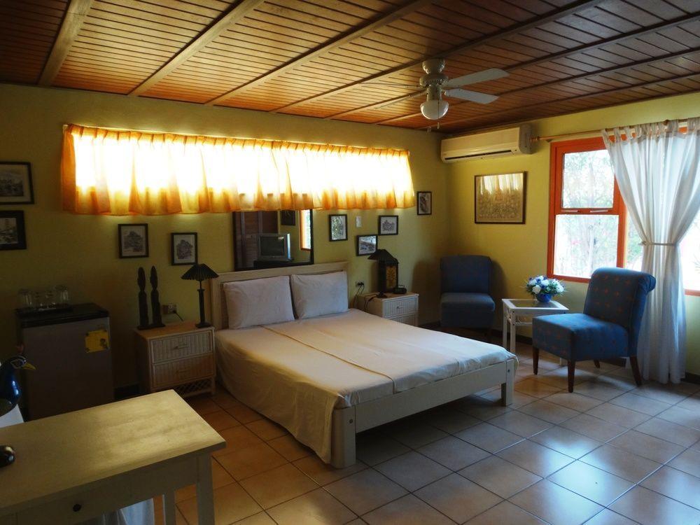 Guesthouse Little David - Adults Only Oranjestad Exterior foto